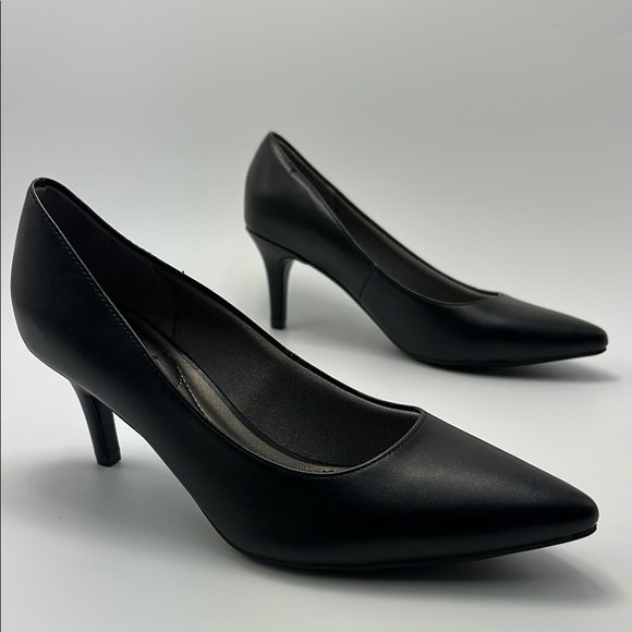 Life Stride Shoes - Lifestride Sevyn Pump Pointy Toe Professional Classic 8w Black Faux Leather NWOT